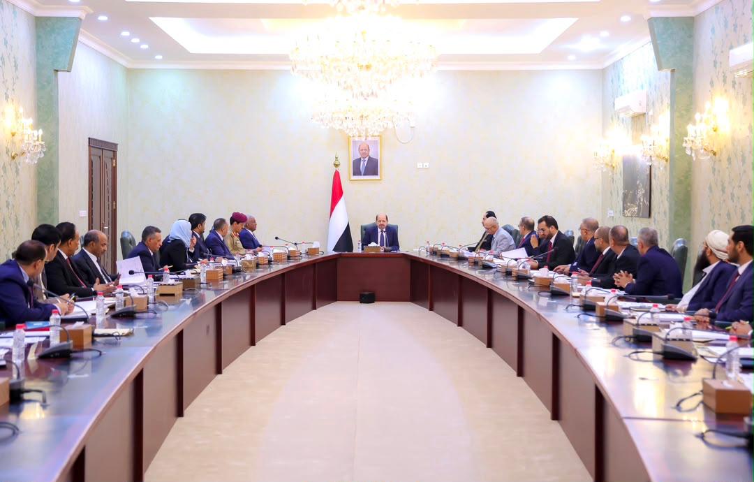 الحكومة الشرعية تعلن حالة الانعقاد الدائم وترفع الجاهزية لمواجهة التصعيد الحوثي